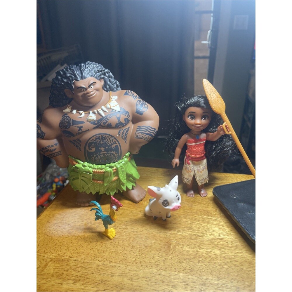 Jakks Pacific Disney Princess Moana & Maui Petite Gift Set - Small Scratch